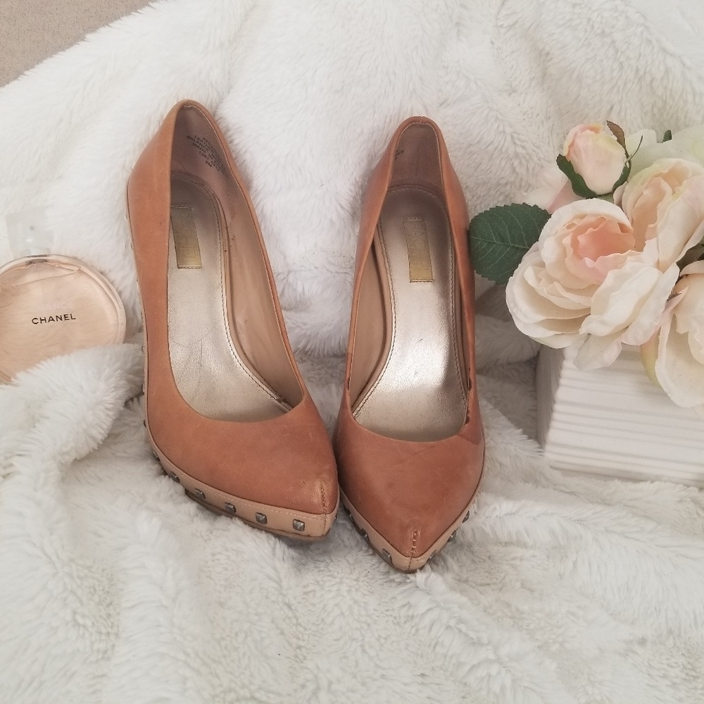 FINAL SALE! Pumps